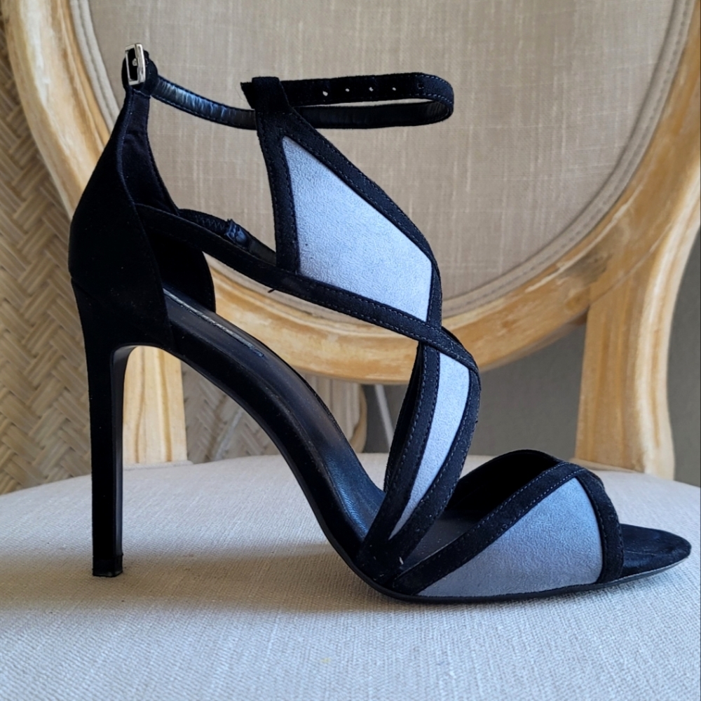 Zara Black and Blue heels